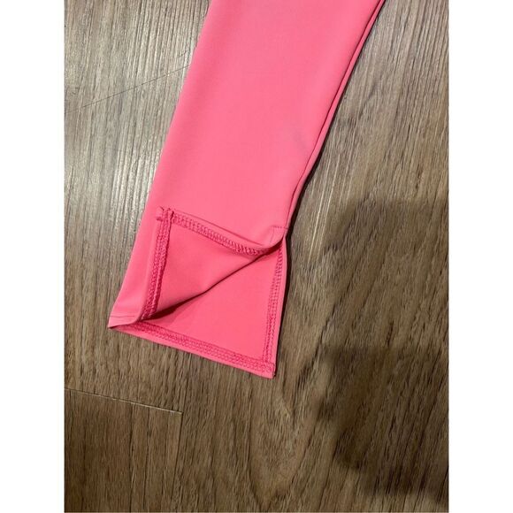 Edikted long sleeve flared off the shoulder crop top size S - Picture 9 of 9